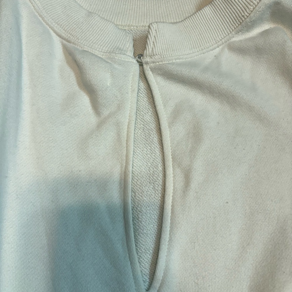 Aerie Cream Sweatshirt with Pink Bow Design - Picture 5 of 5